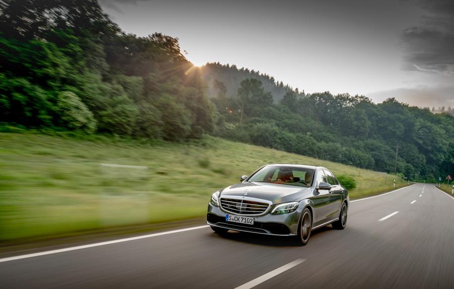  Mercedes-Benz C200 (W205) 2018 года  (WW) (фото 12 из 34)